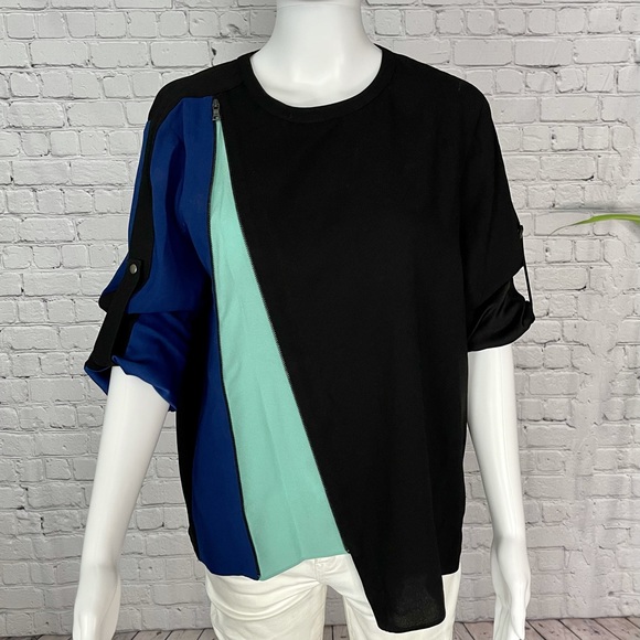 BCBGMAXAZRIA Versatile Blue-Aqua-Black Zip Blouse - Picture 4 of 11